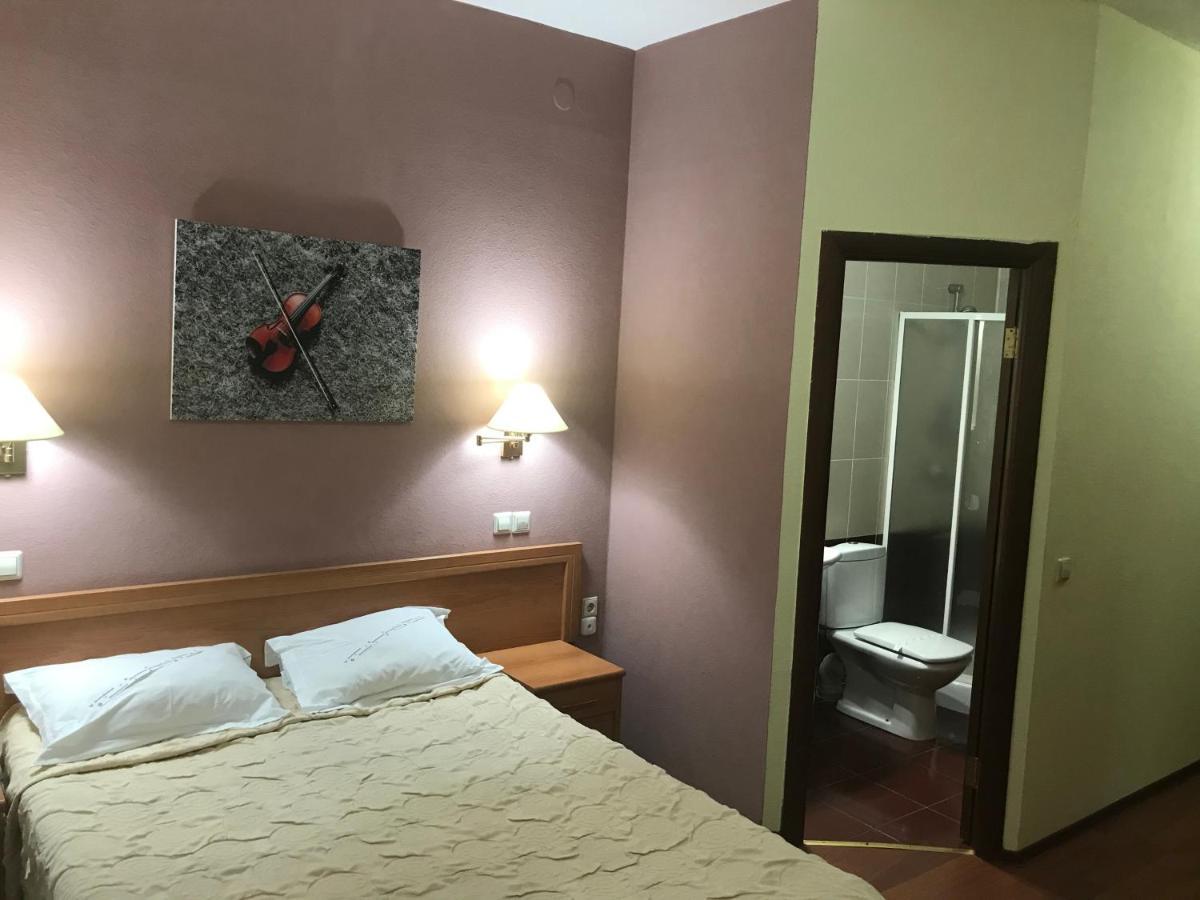 Green Hotel Atirau Kültér fotó