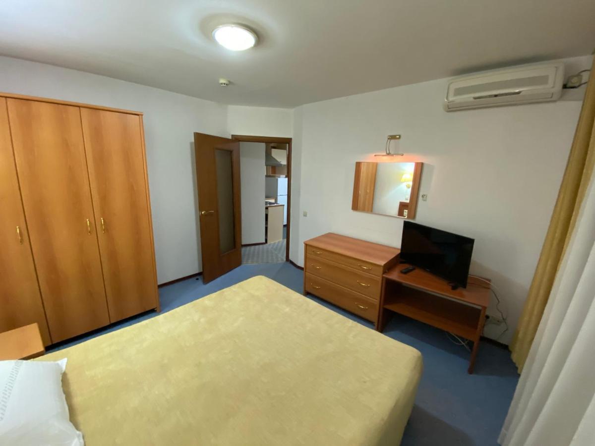 Green Hotel Atirau Kültér fotó