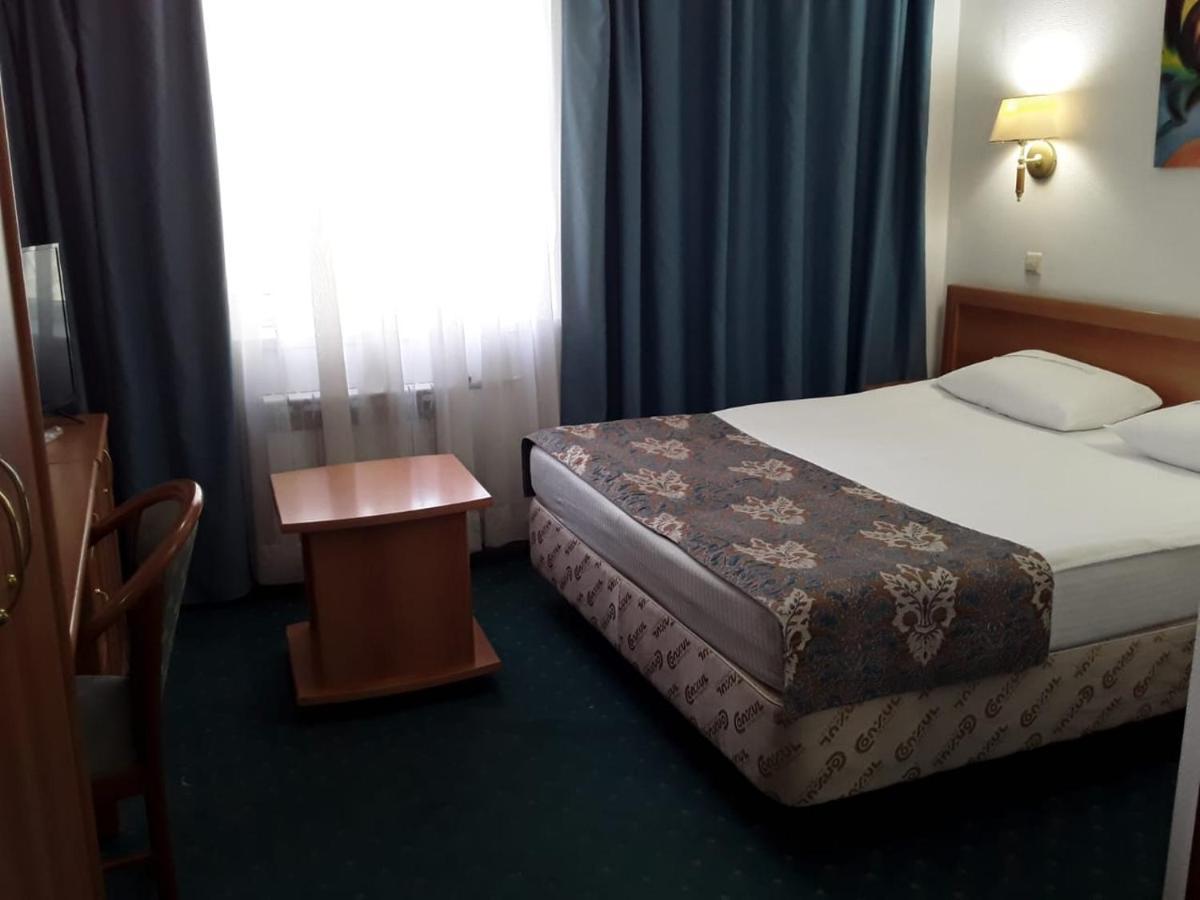 Green Hotel Atirau Kültér fotó