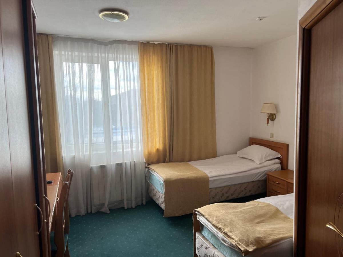 Green Hotel Atirau Kültér fotó