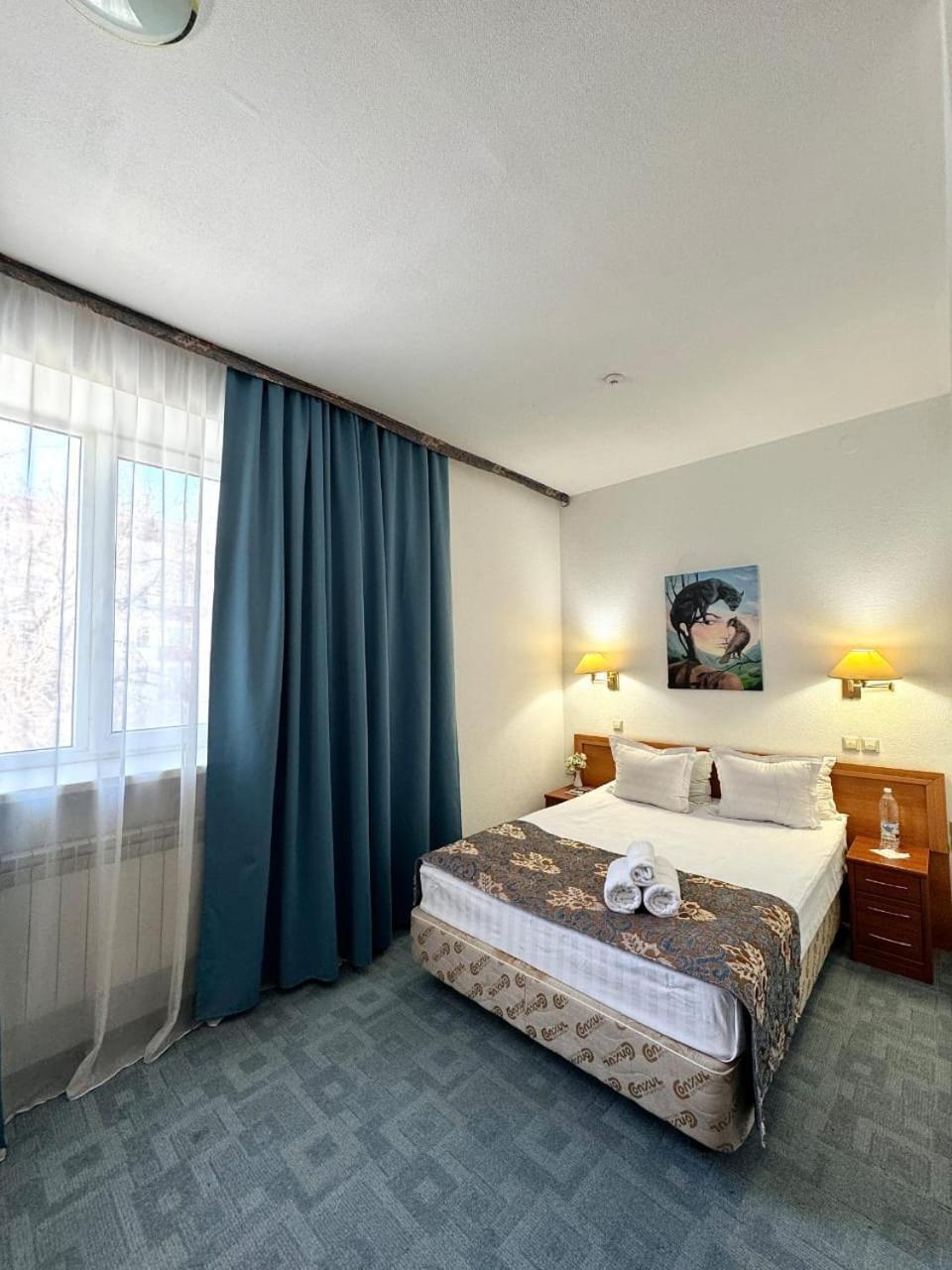 Green Hotel Atirau Kültér fotó