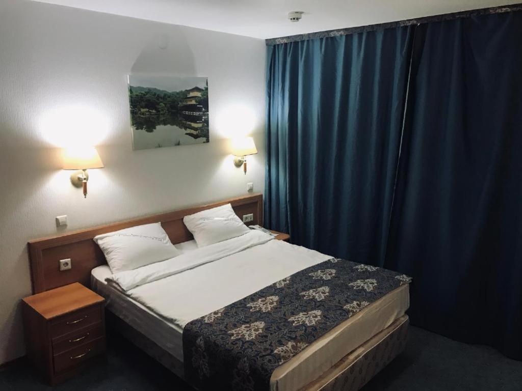 Green Hotel Atirau Kültér fotó